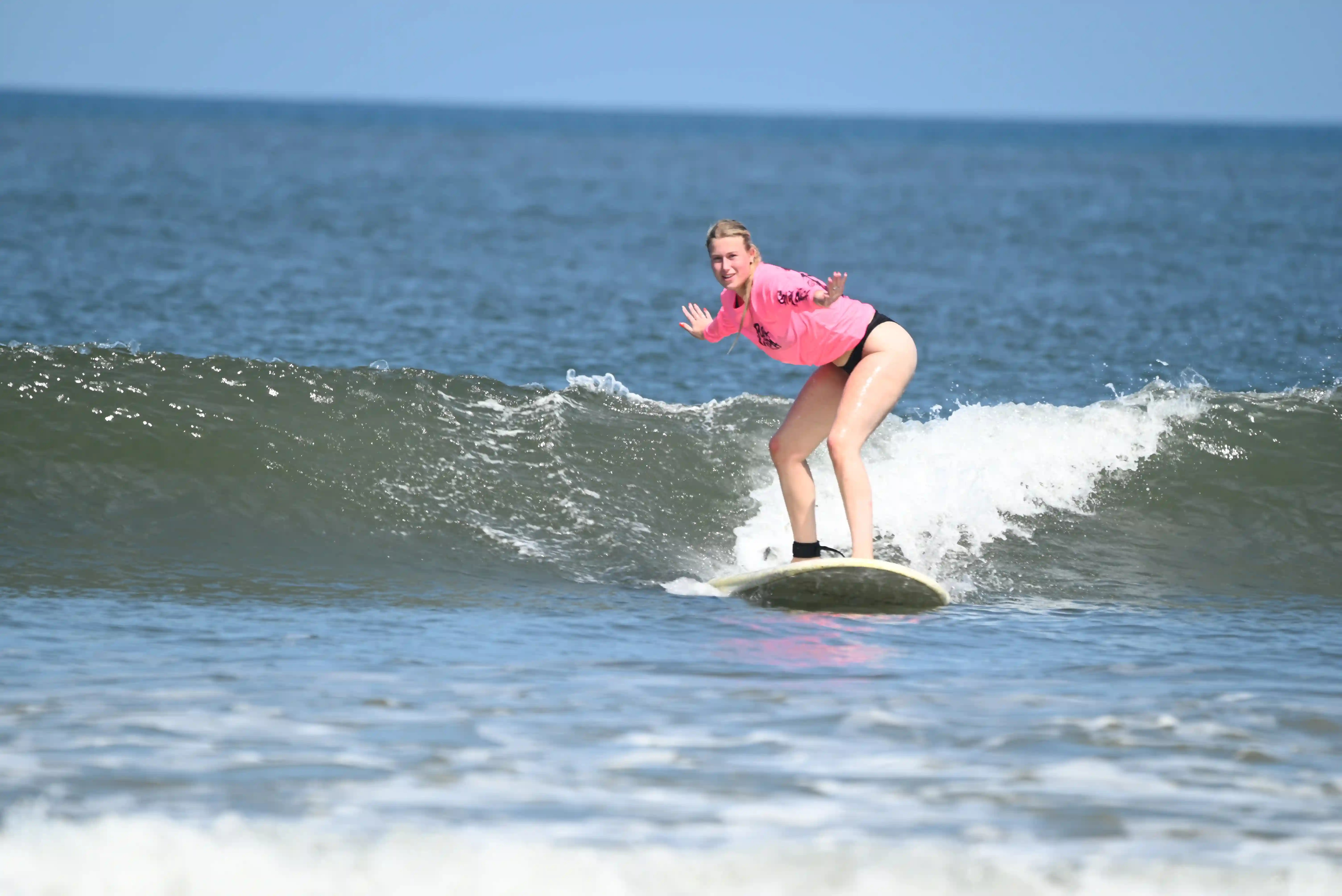 3 days surf package Tamarindo with certified instructor coaching