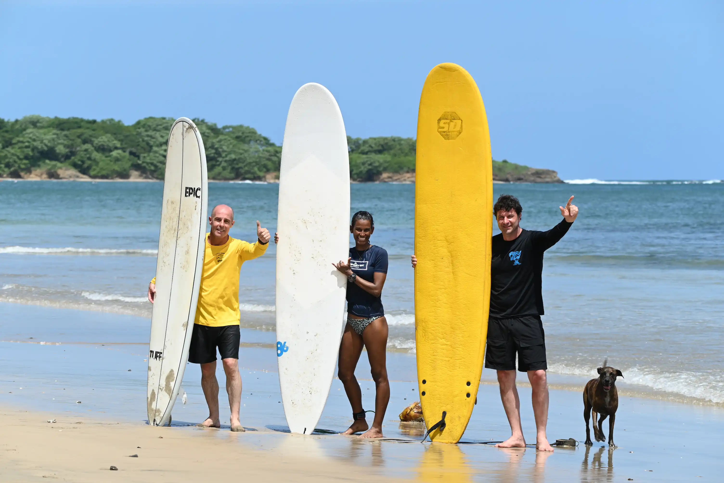 7 days surf camp Tamarindo morning session with instructor